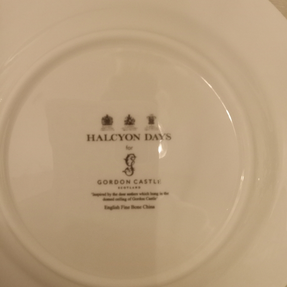 Halcyon Days Dessert Plates set of 4 - Picture 4 of 4